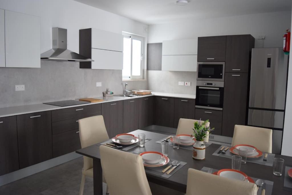 Lovely 3-Bedroom Apartment In L-Iklin Exterior photo