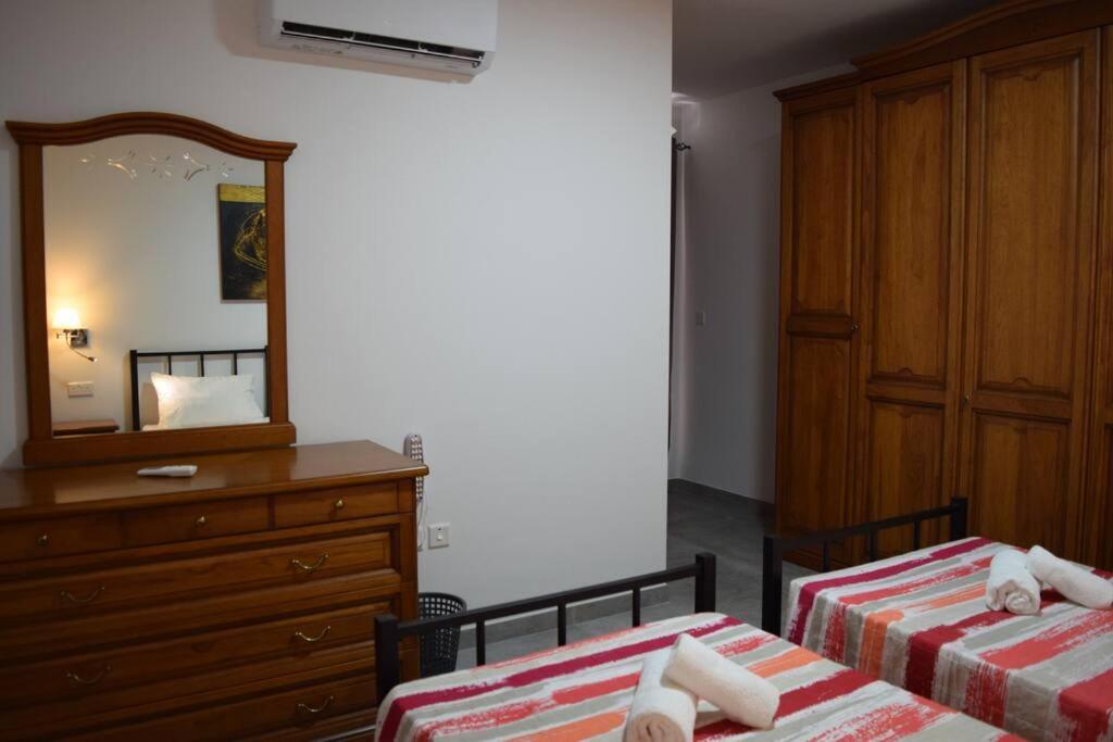 Lovely 3-Bedroom Apartment In L-Iklin Exterior photo